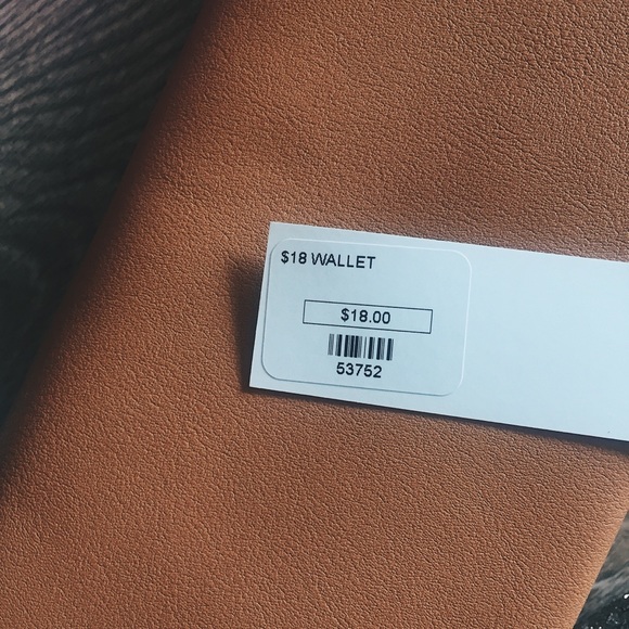 Luxe Apothetique camel and pink wallet NWT - Picture 4 of 4